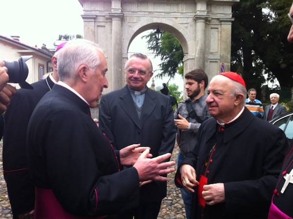 Il cardinal Tettamanzi al Sacro Monte (inserita in galleria)