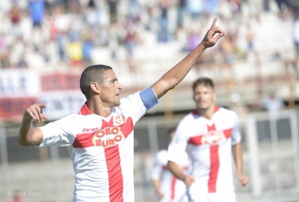 Varese - V. Lanciano 1-1 (inserita in galleria)