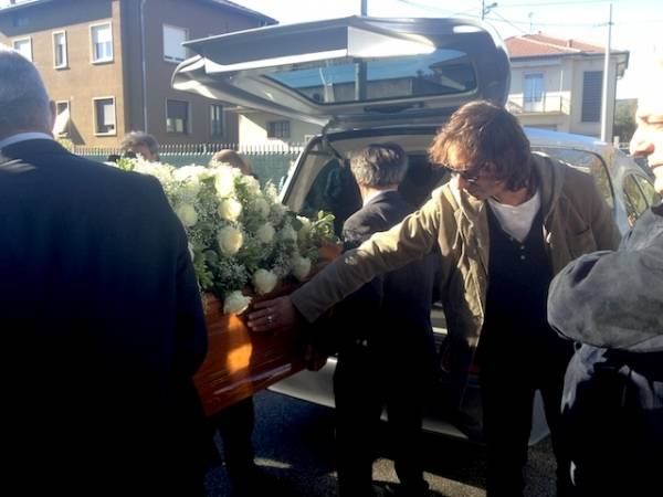 Addio a Lilli Carati (inserita in galleria)