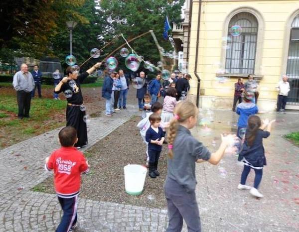 Flash-mob contro la violenza sulle donne (inserita in galleria)