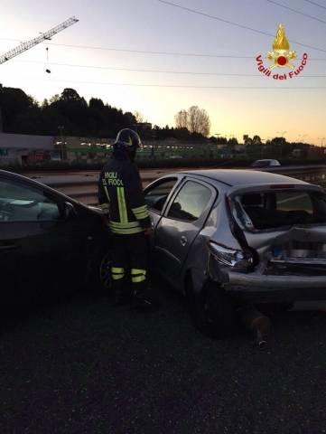 Incidente in A/8, i soccorsi (inserita in galleria)