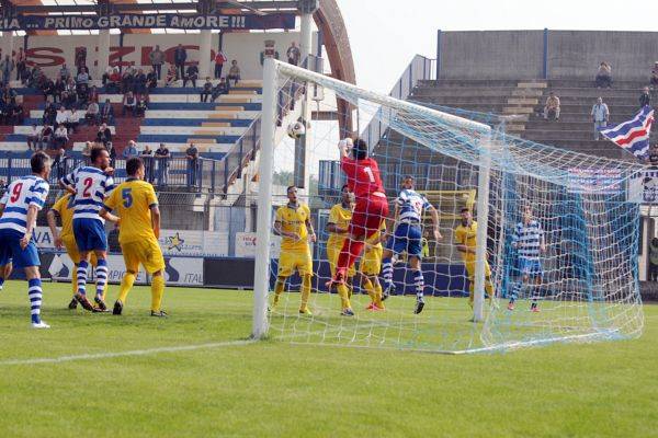 Pro Patria - Giana Erminio, le azioni (inserita in galleria)