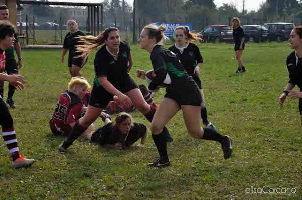 Rugby - Le Amazzoni Varese in campo (inserita in galleria)