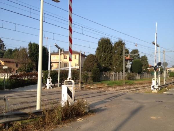 Travolto dal treno  (inserita in galleria)
