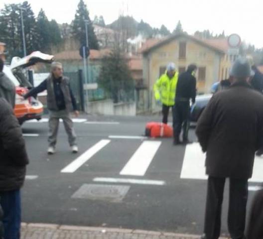 Ciclista investito a sant'Ambrogio (inserita in galleria)