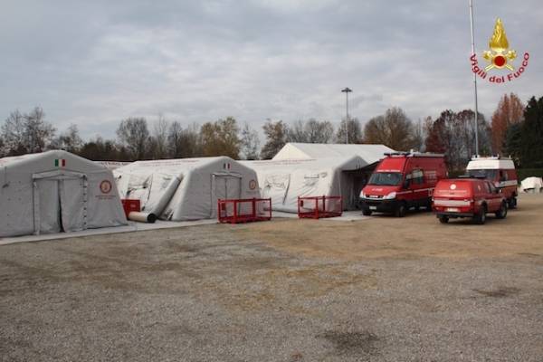 Esercitazione anti terremoto alla Schiranna (inserita in galleria)