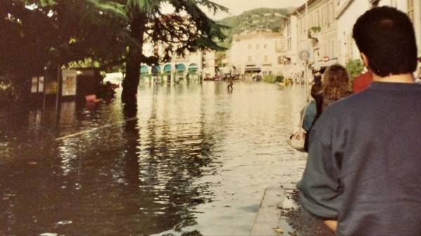 Esondazione del 2000 a Luino (inserita in galleria)