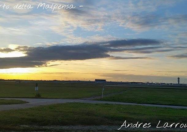 Il tramonto su Malpensa 