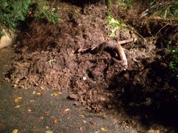 La frana a Luvinate  (inserita in galleria)