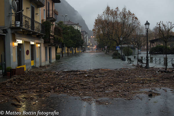 Laveno sott'acqua (inserita in galleria)