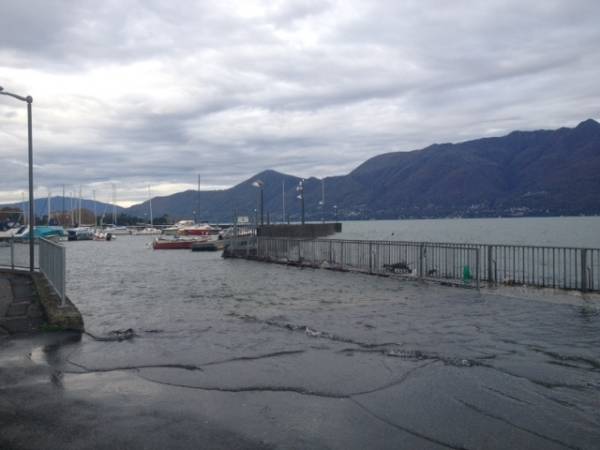 Luino, il giorno dopo (inserita in galleria)