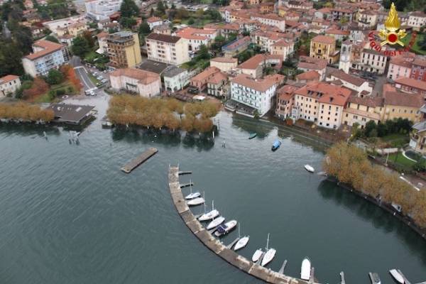 Porto Valtravaglia dall'alto (inserita in galleria)