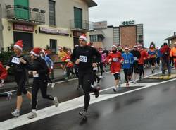 I Babbi Natale corrono a Buguggiate (inserita in galleria)