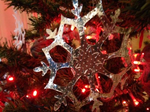 L'albero di Natale del riuso (inserita in galleria)