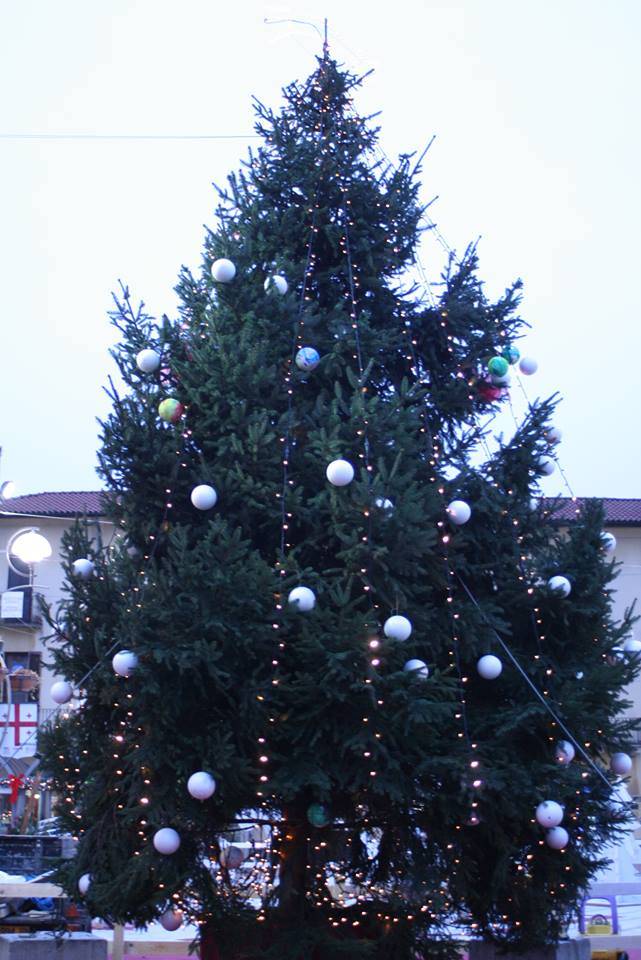 Le vie del centro di Busto Arsizio a Natale