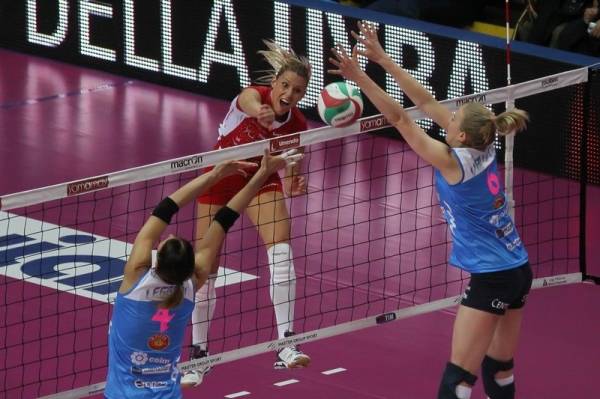 Volley: Uyba - Piacenza (inserita in galleria)