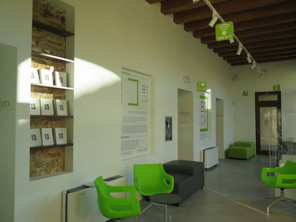 BICA - La nuova biblioteca di Carnago (inserita in galleria)