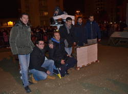 Bruciano le giobie di Busto Arsizio (inserita in galleria)