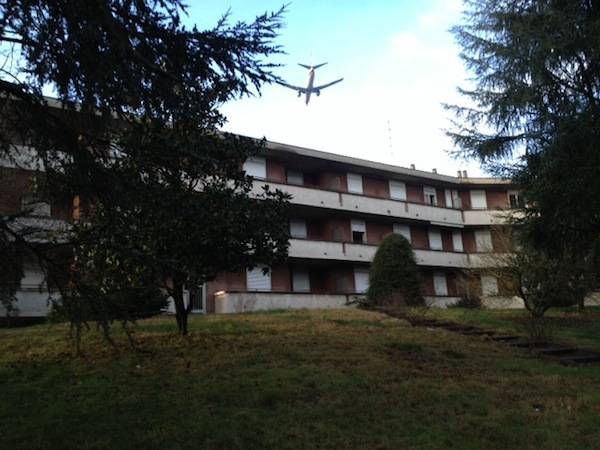 Case delocalizzate a Malpensa, pronti per la demolizione (inserita in galleria)