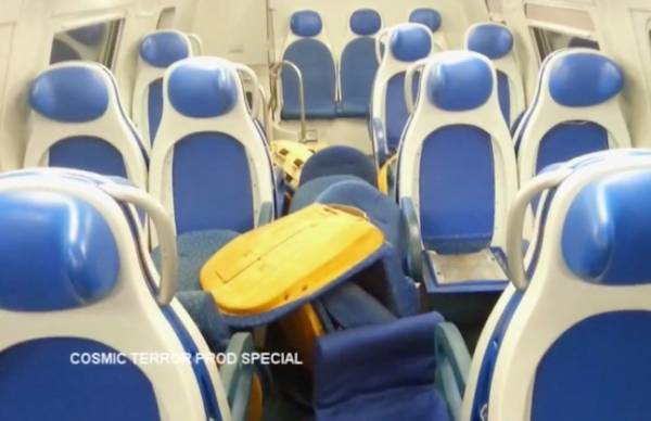 Devastano un treno, ripresi da un video (inserita in galleria)