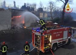 Gorla, l'incendio alla cartiera (inserita in galleria)