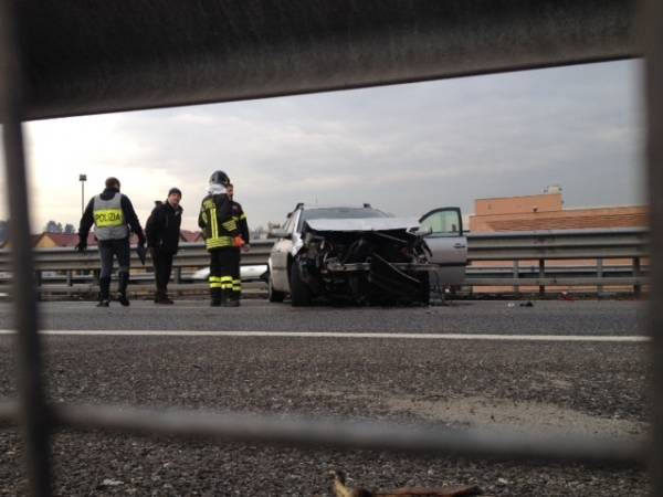 Incidente in A8 (inserita in galleria)