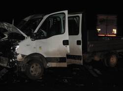 Incidente in A8, le foto dei mezzi (inserita in galleria)