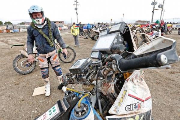 Toia ce l'ha fatta: ha concluso la Dakar (inserita in galleria)