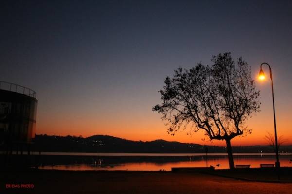 Tramonto alla Schiranna (inserita in galleria)