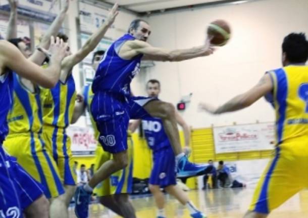Basket, Gazzada - Saronno 67-73 (inserita in galleria)