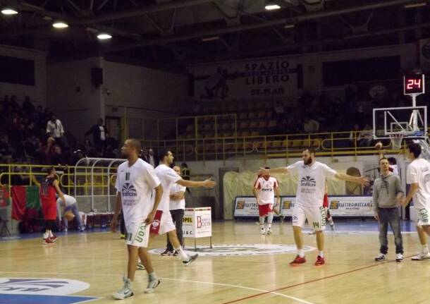 Basket: Omegna – Legnano