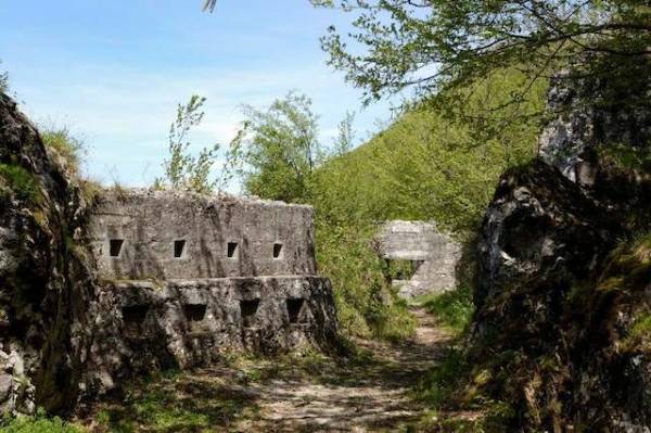 IL mondo delle grotte (inserita in galleria)