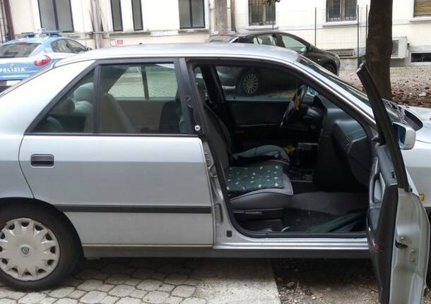 La refurtiva del “ladro di lettere” fermato dalla Polizia di Stato