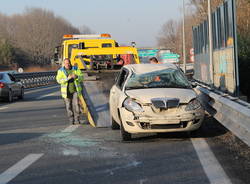 Incidente in A8 all'uscita di Gazzada (inserita in galleria)