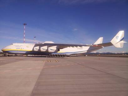 L'Antonov AN225 è arrivato (inserita in galleria)