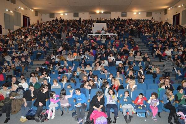 La Sirenetta in scena per il Ponte del Sorriso (inserita in galleria)
