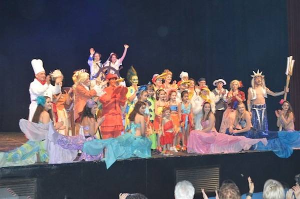 La Sirenetta in scena per il Ponte del Sorriso (inserita in galleria)