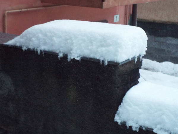 Neve a Cunardo (inserita in galleria)
