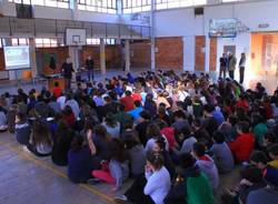 ragazzi scuola laveno mombello incontro polizia