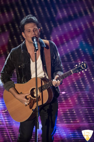 Sanremo 2014, le foto della seconda serata  (inserita in galleria)