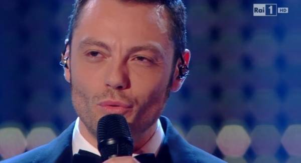 Tiziano Ferro superospite a SanRemo (inserita in galleria)