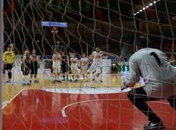 Vaffancuore, al palazzetto per Bruno Arena (inserita in galleria)