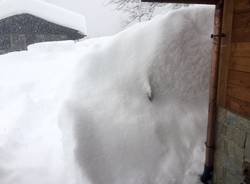 Varesini intrappolati nella neve a Cheggio (inserita in galleria)