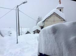 Varesini intrappolati nella neve a Cheggio (inserita in galleria)