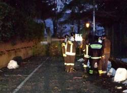 Vigili del fuoco al lavoro a Cadrezzate  (inserita in galleria)