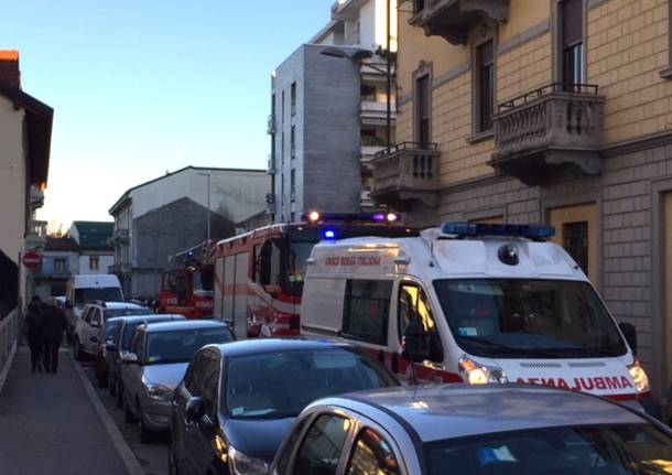 ambulanza gallarate via carducci vigili del fuoco