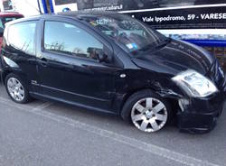 auto parcheggiata male