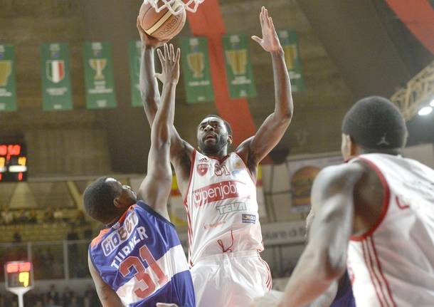 basket openjobmetis varese enel brindisi