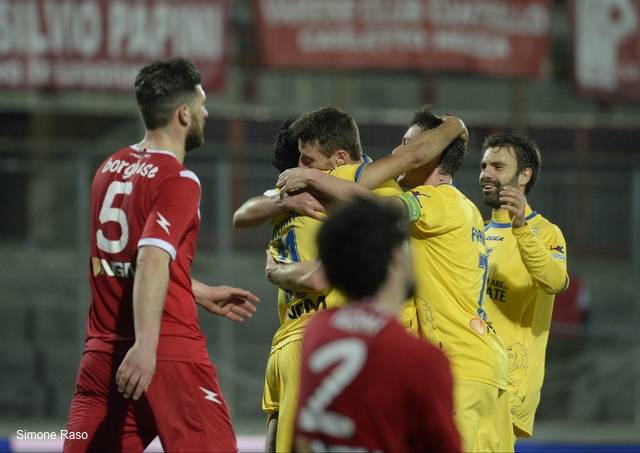 calcio serie b varese frosinone