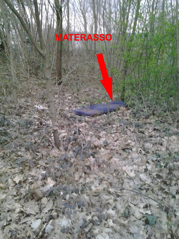 DISCARICA A CIELO APERTO A GAZZADA
